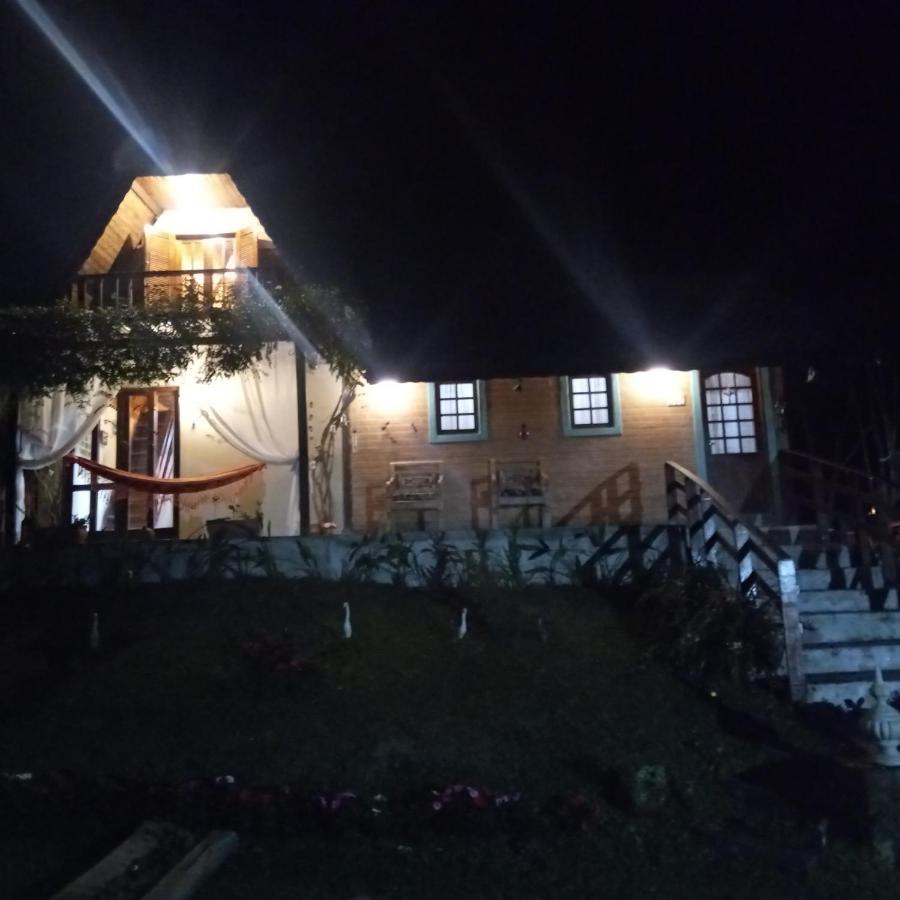 Casa Aconchegante Na Serra. Santo Antonio do Pinhal Luaran gambar