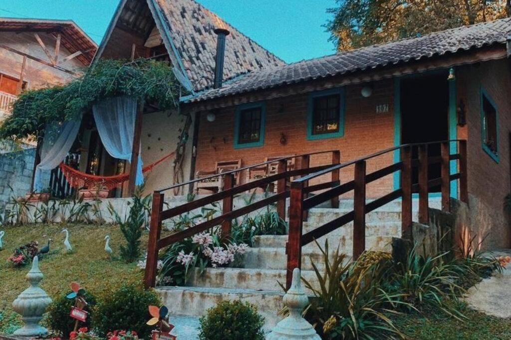 Casa Aconchegante Na Serra. Santo Antonio do Pinhal Luaran gambar