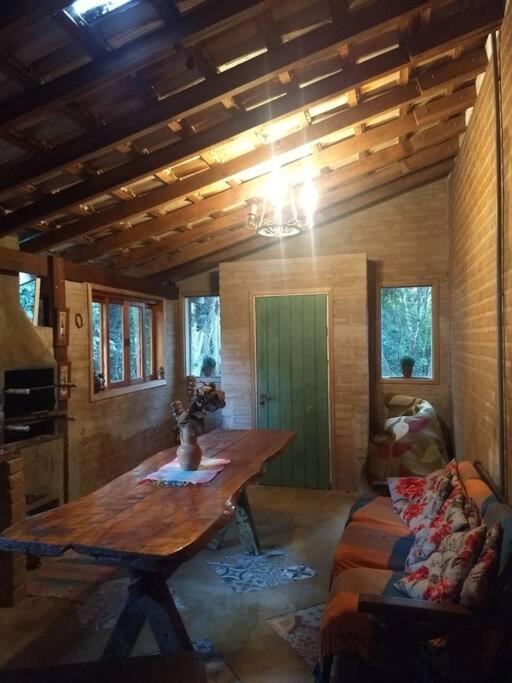 Casa Aconchegante Na Serra. Santo Antonio do Pinhal Luaran gambar